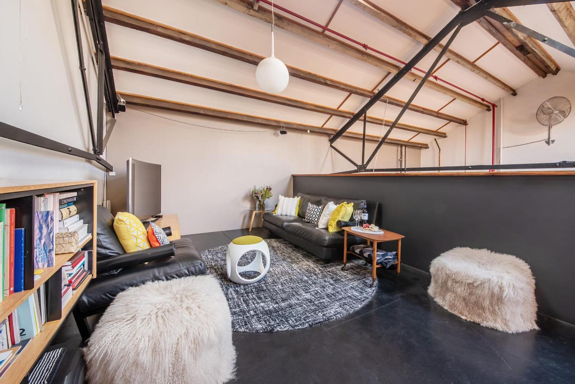 Ferienwohnung Spacious Warehouse Conversion 2 Bdrms & Parking Melbourne City Exterior foto